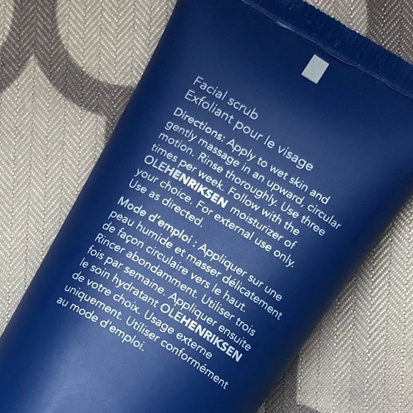 Olehenriksen Transformation Walnut Scrub- NEW - Picture 2 of 2